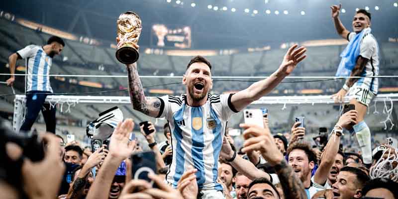 Cuối cùng Messi cũng đã ở trên đỉnh thế giới